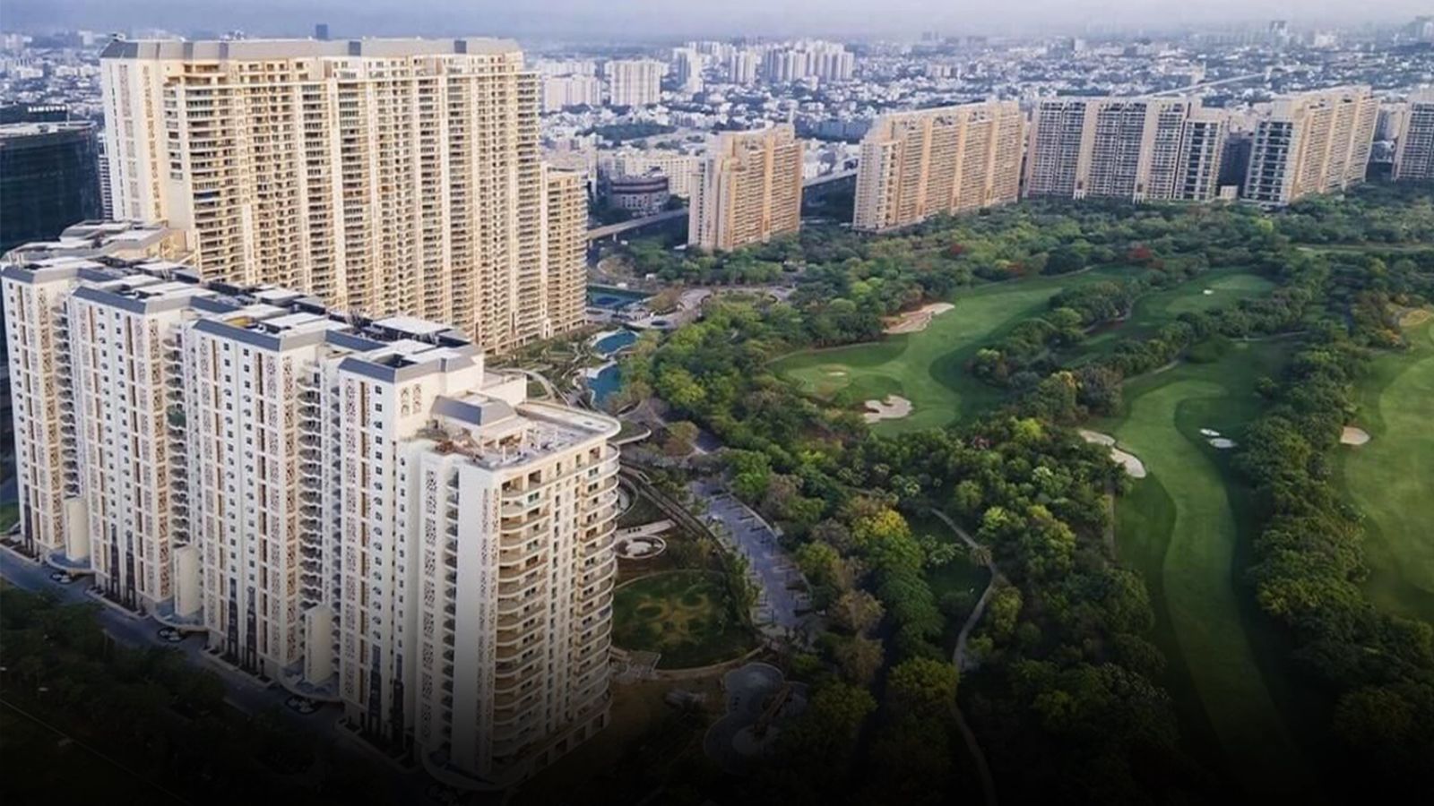 Aerial view of DLF Phase 5 around DLF The Dahlias, Sector 54