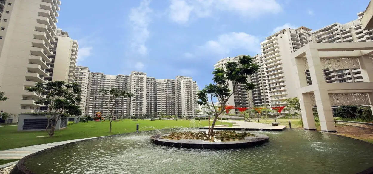 Bestech Park View Spa Next  golf course