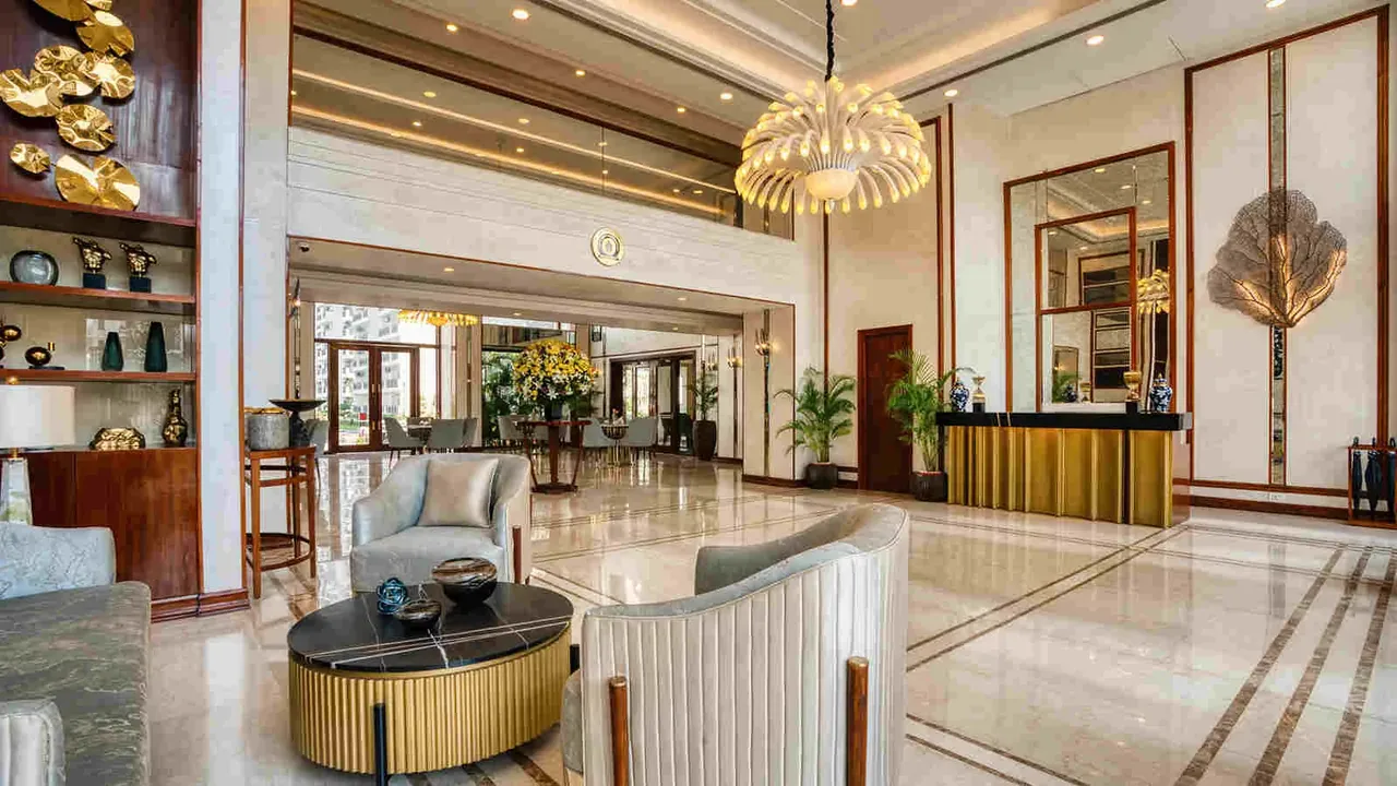 Central Park The Room lobby with lounge chairs