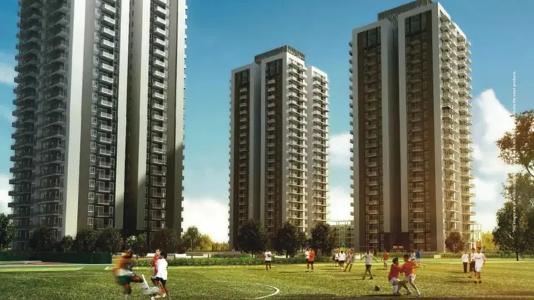 Conscient Heritage Max towers and sports lawn with residents playing football, artist's impression