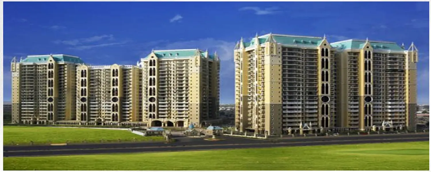 DLF Westend Heights banner