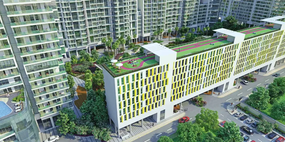 M3M Golfestate low-rise block with landscaped roof deck between the towers, artist's impression