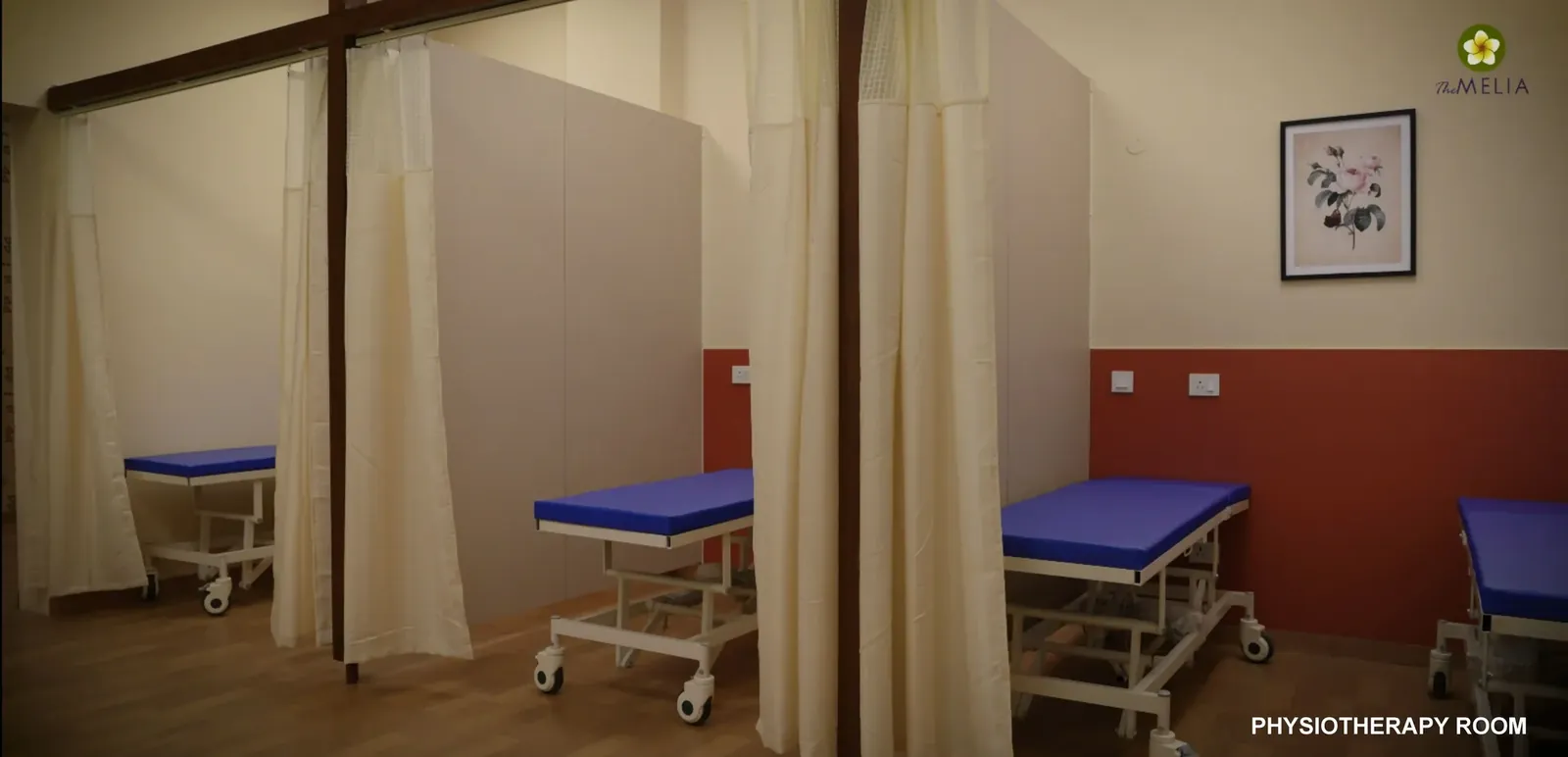 Silverglades The Melia First Citizen physiotherapy room with treatment beds