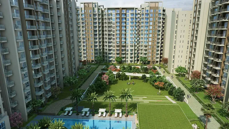 Tata La Vida landscaped courtyard between the towers