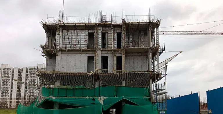 Whiteland Blissville low-rise floor under construction, actual site photo